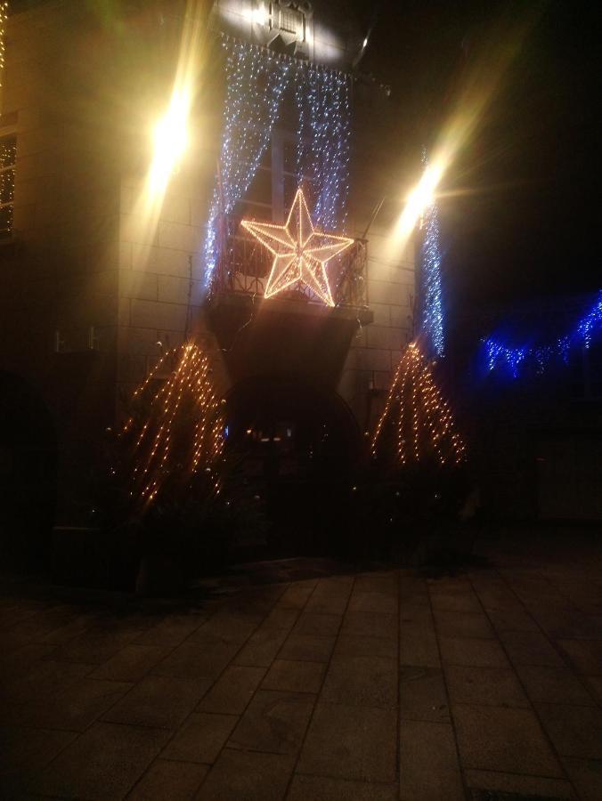 Bienvenue Pensionat Saint-Pierre-de-Plesguen Exteriör bild