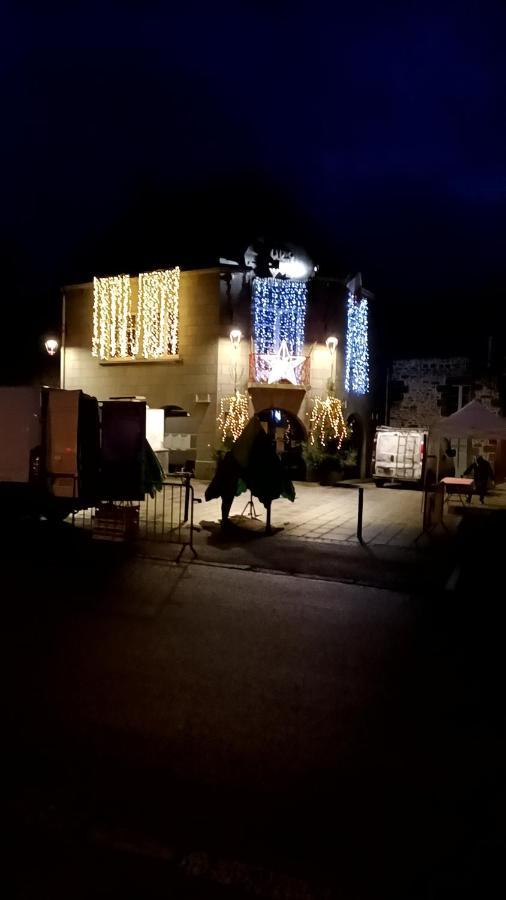 Bienvenue Pensionat Saint-Pierre-de-Plesguen Exteriör bild